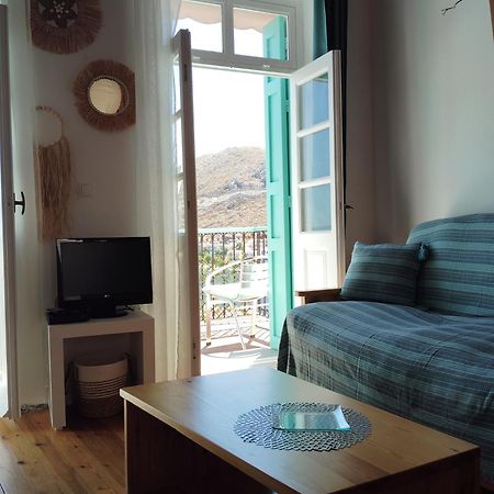 89 Steps Symi Apartment Bagian luar foto
